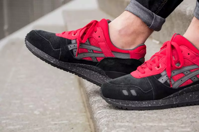 ASICS Gel Lyte III Bad Santa Milad Paketi