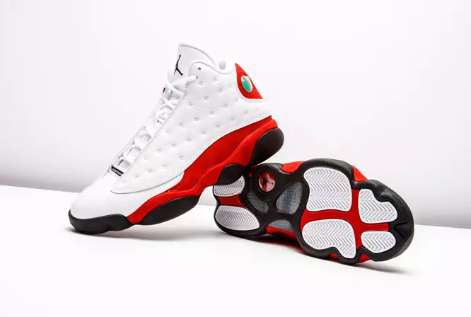 Air Jordan 13 Chicago