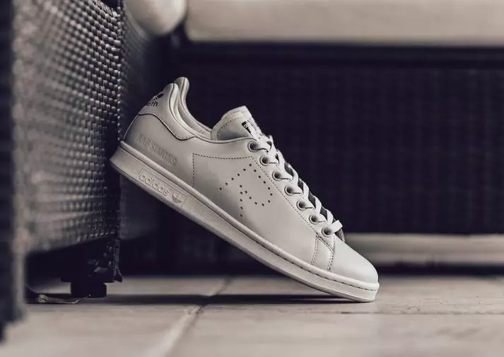 Раф Симонс x adidas Stan Smith Mist Stone