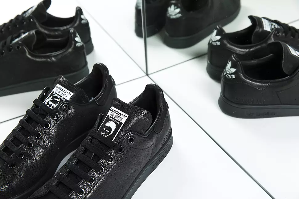 Raf Simons x adidas Stan Smith