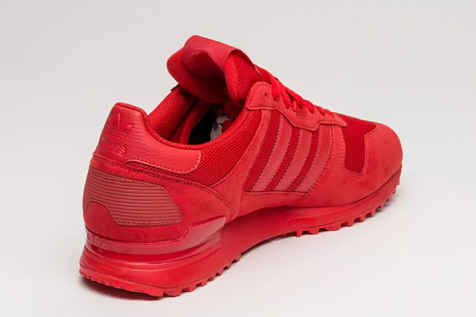 Tiománaí adidas ZX 700 Dearg Triarach