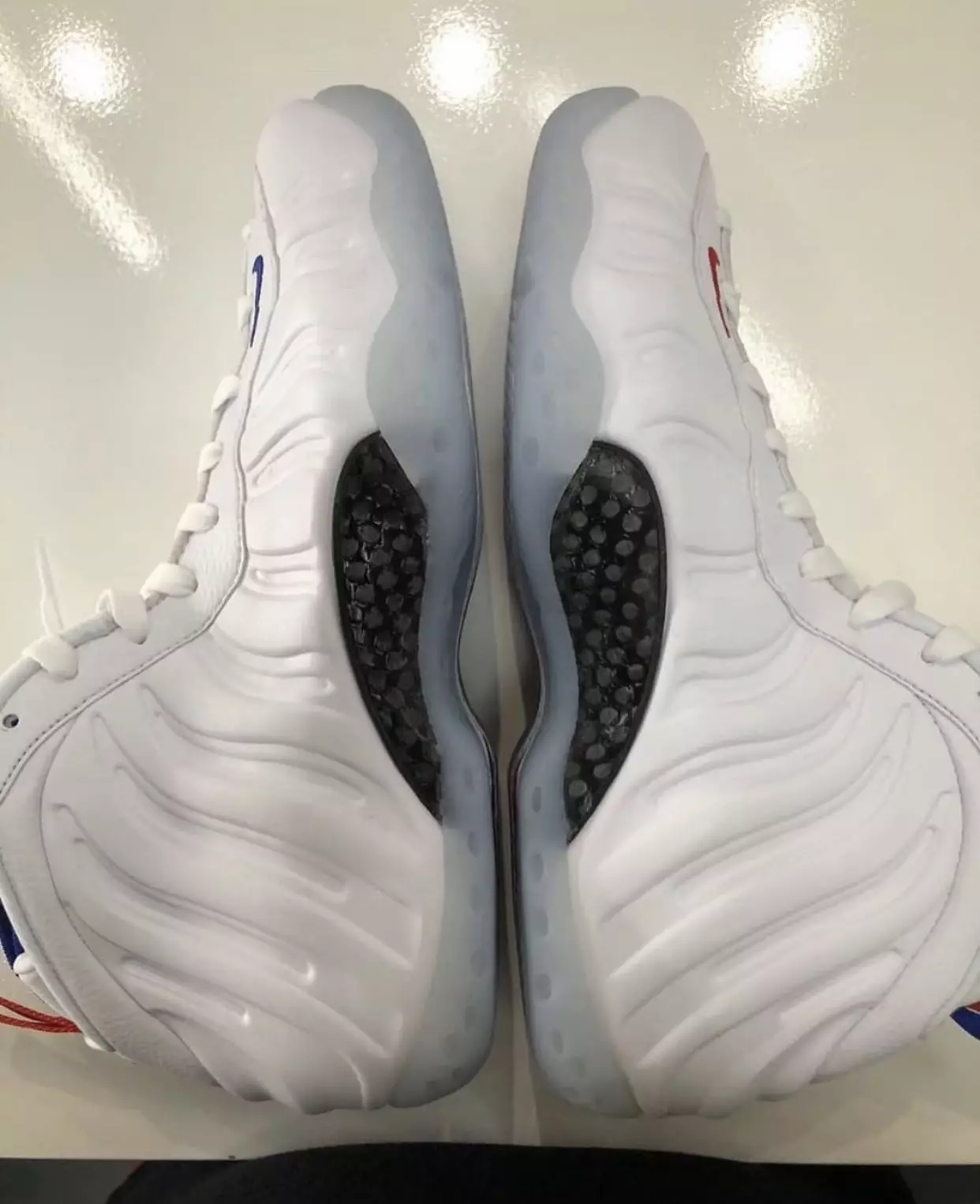 Nike Air Foamposite One USA 4. júlí Útgáfudagur