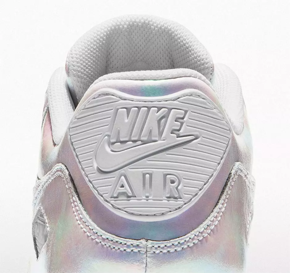 NIKEiD NSW Iridescent kolekcija