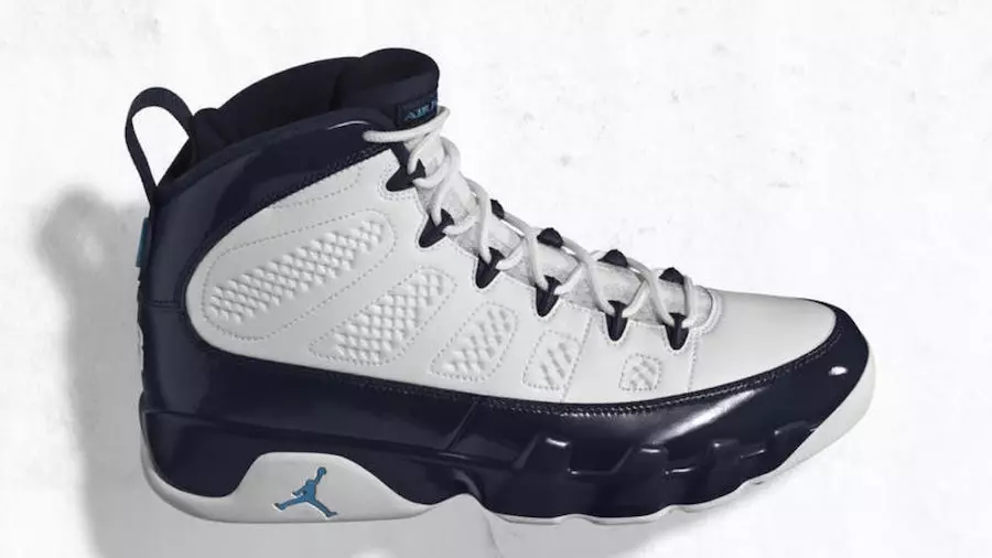 Air Jordan 9 màu xanh ngọc trai