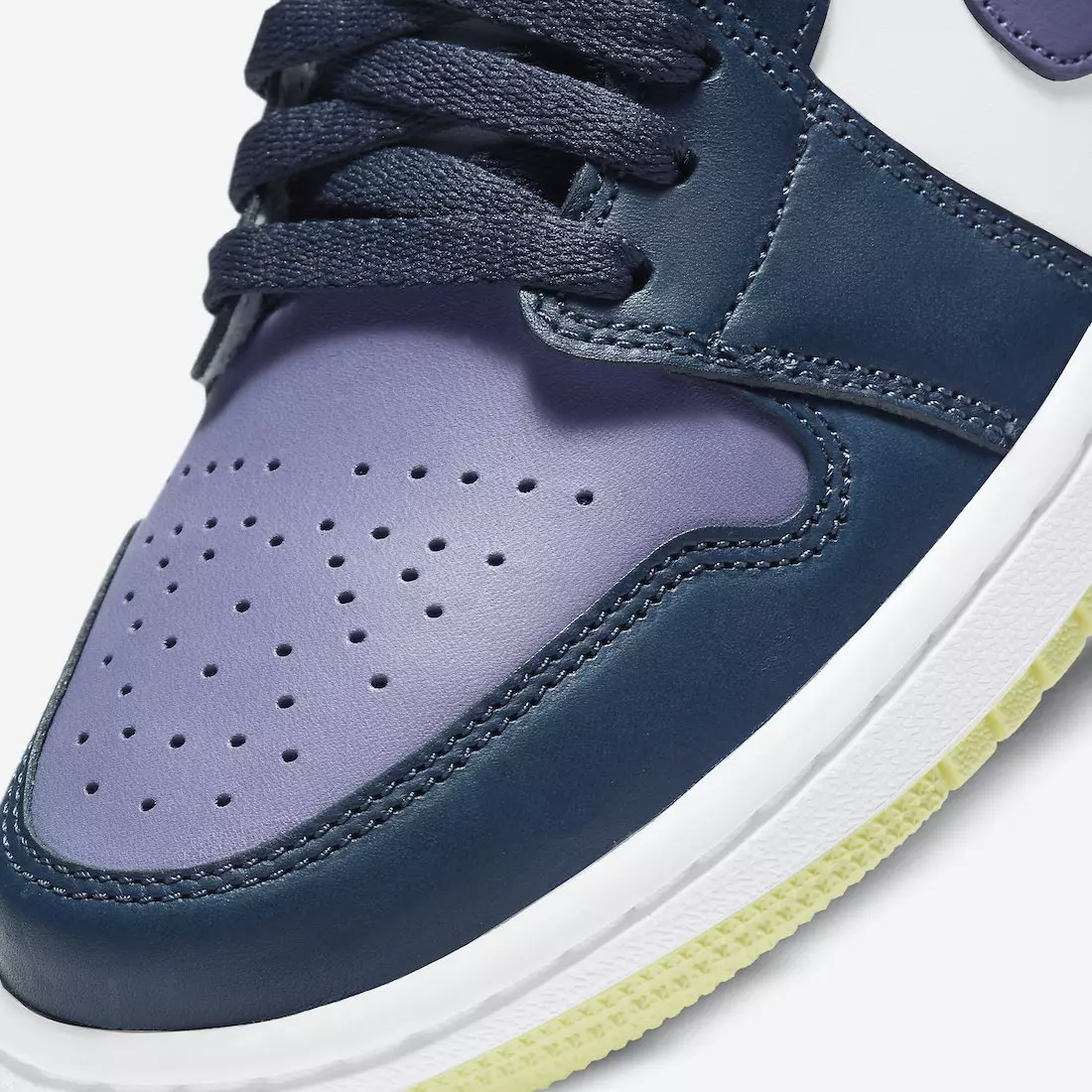 Air Jordan 1 Low DJ4342-400 Data lansării