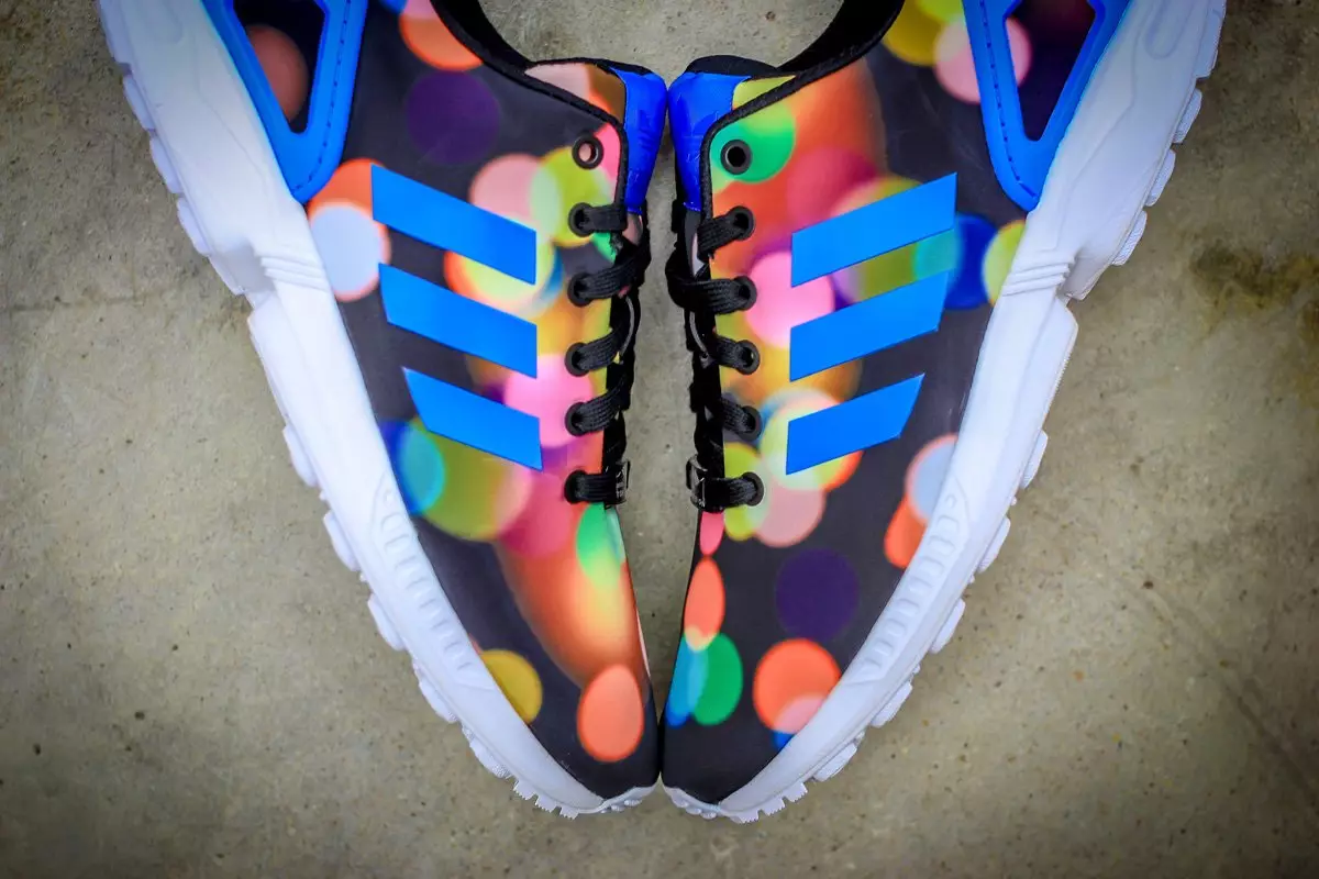 أديداس ZX Flux Blurry Light