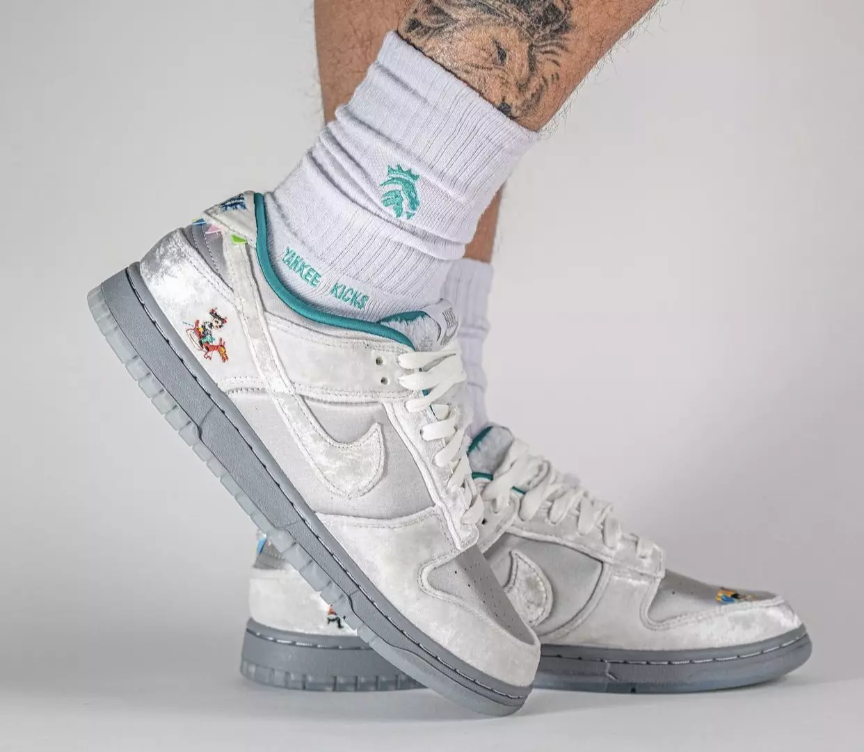 Nike Dunk Low Ice DO2326-001 Ημερομηνία κυκλοφορίας On-Feet