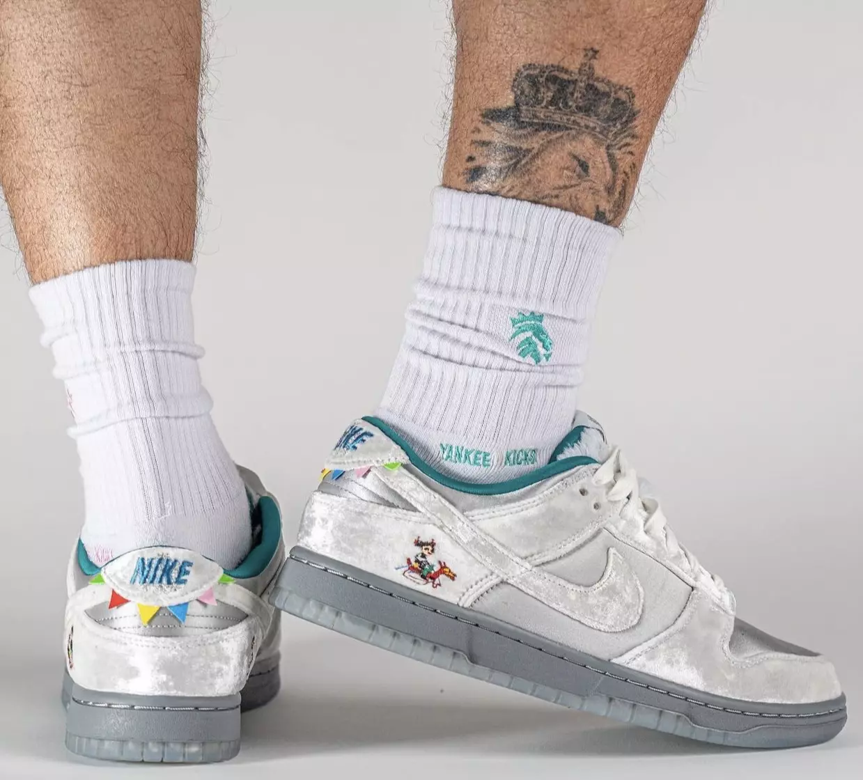 Nike Dunk Low Ice DO2326-001 Útgáfudagur á fótum