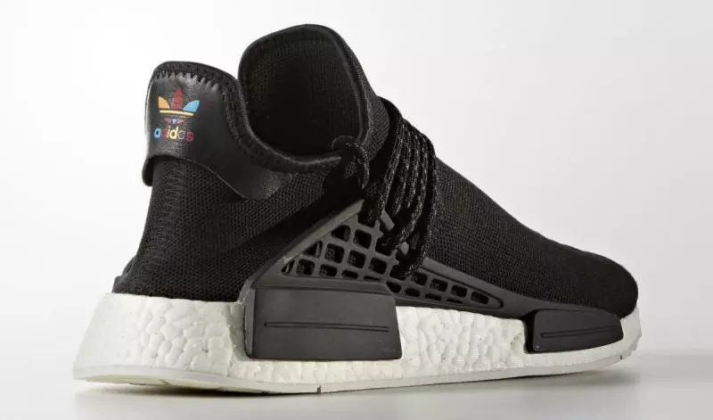 Adidas hitam NMD Human Race Pharrell BB3068