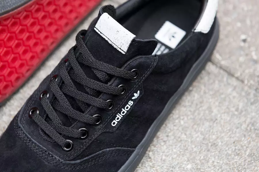 adidas Skateboarding が 3MC を発表