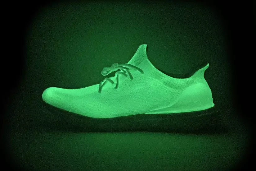 آدیداس Ultra Boost Glow in the Dark Custom