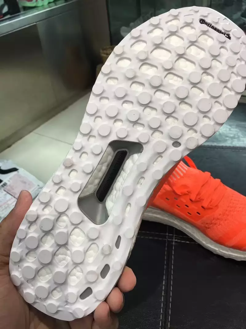 Narıncı adidas Ultra Boost Qəfəssiz Nümunə Şərbət