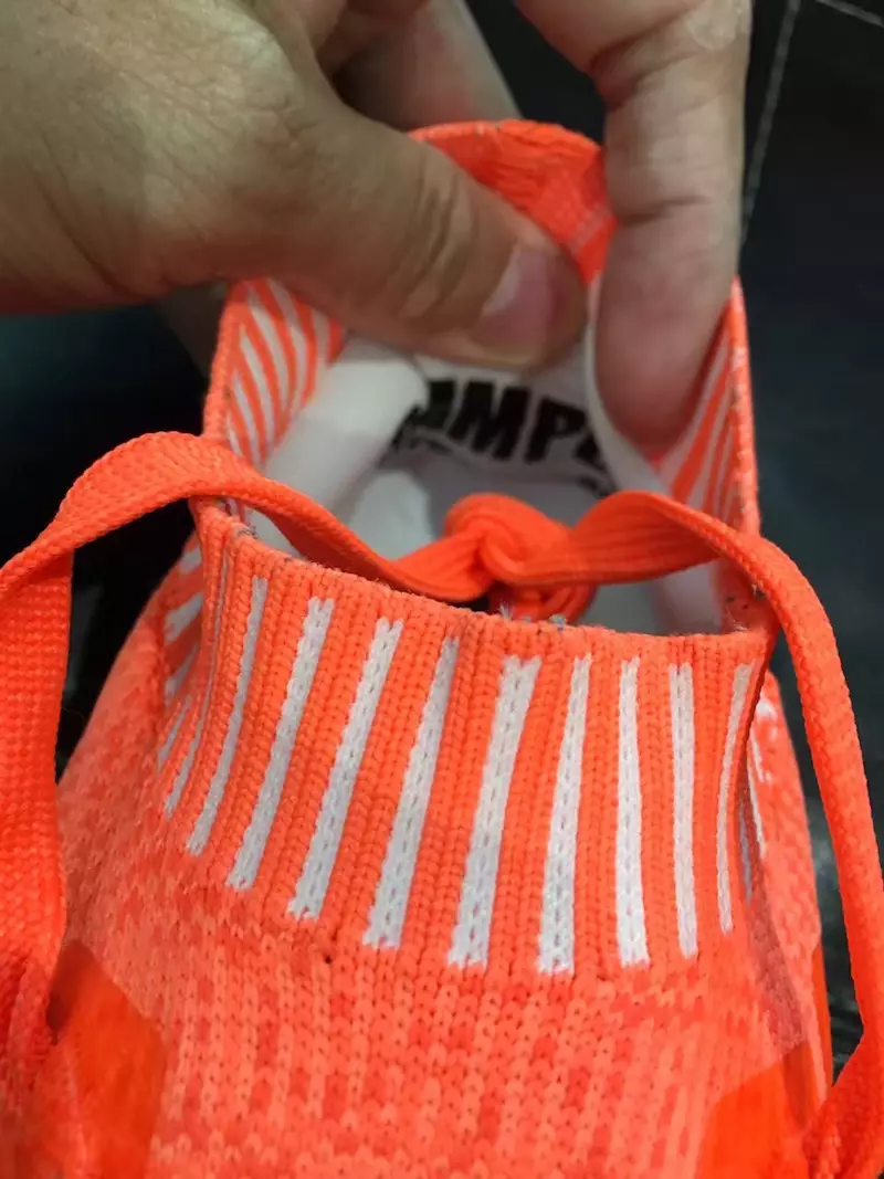 Oranžový adidas Ultra Boost Uncaged Sample Sherbet