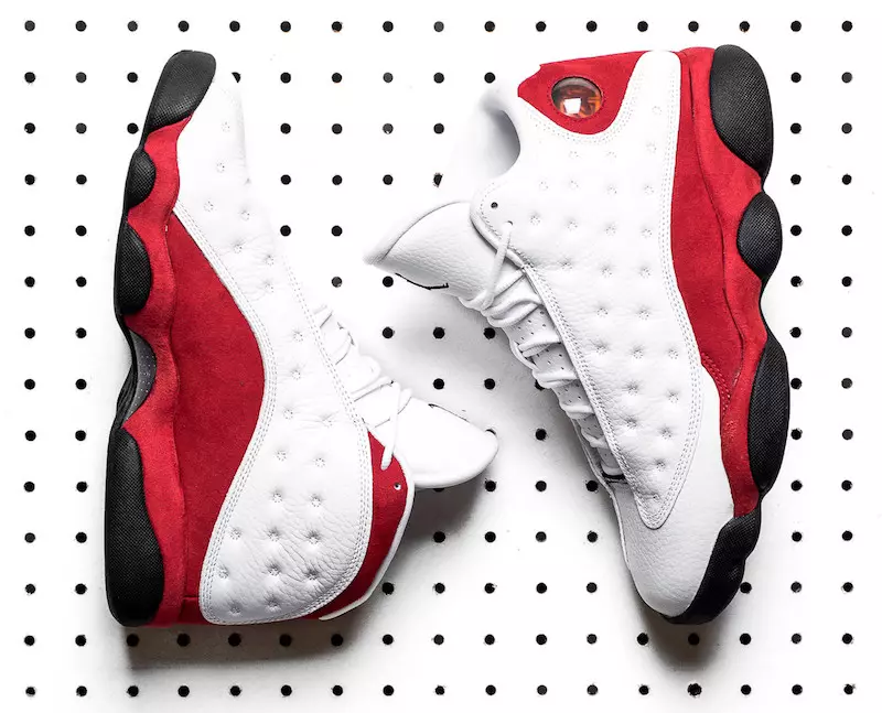 Disponible Air Jordan 13 OG White Team Red