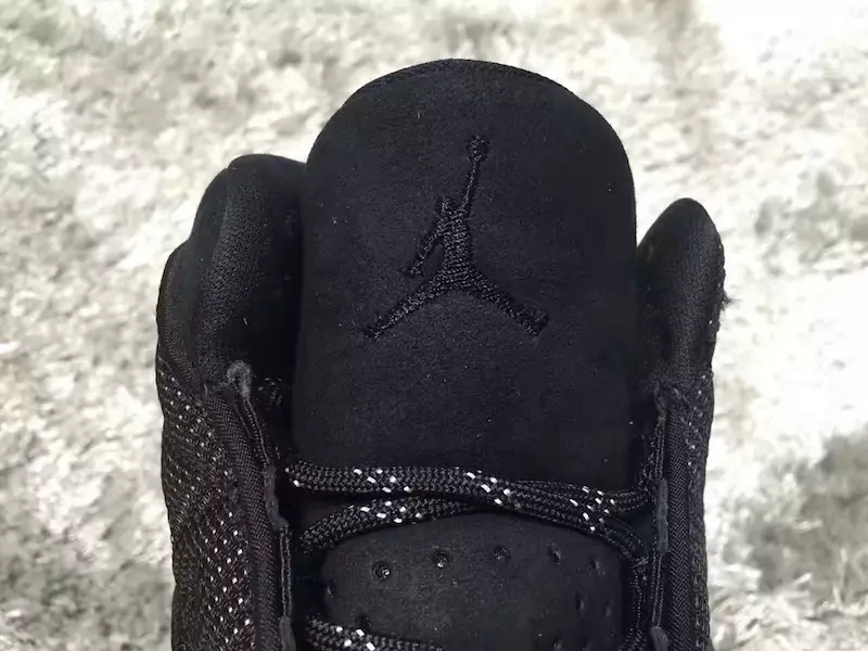 Датум на издавање на Air Jordan 13 Black Cat Black Panther