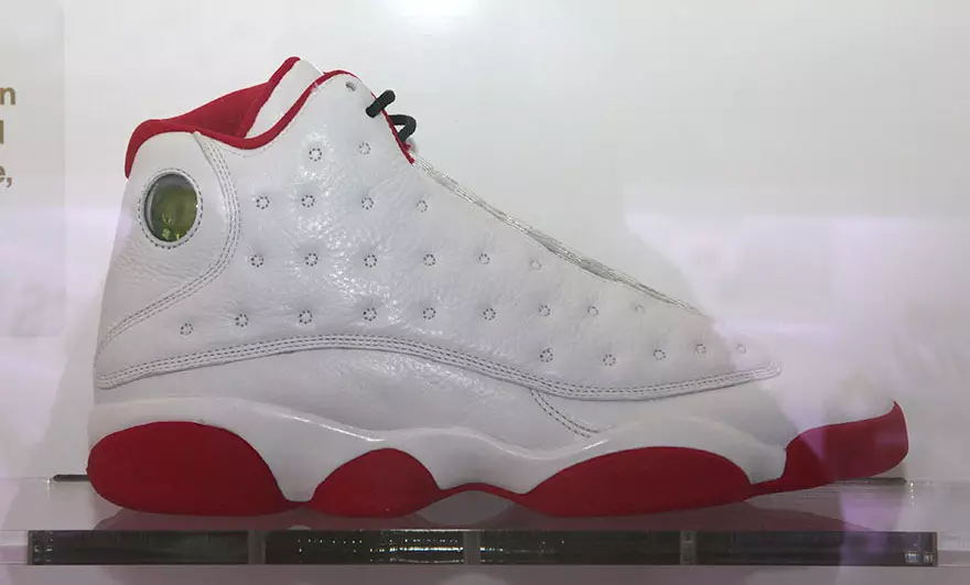 Air Jordan 13 Flyvehistorie