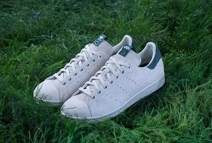 JUICE x adidas Stan Smith