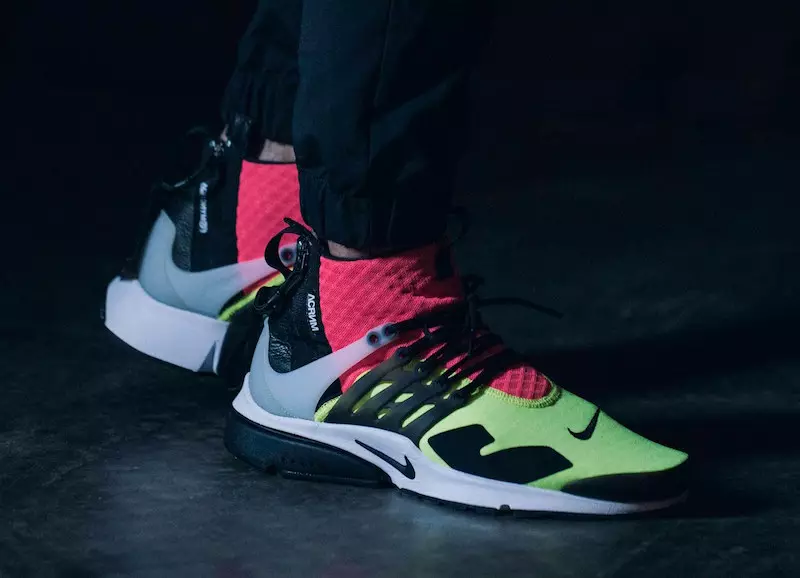 Detaljan pogled na ACRONYM x NikeLab Air Presto Mid