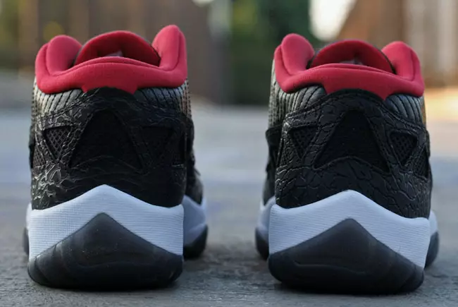 Air Jordan 11 Low IE Black True Red