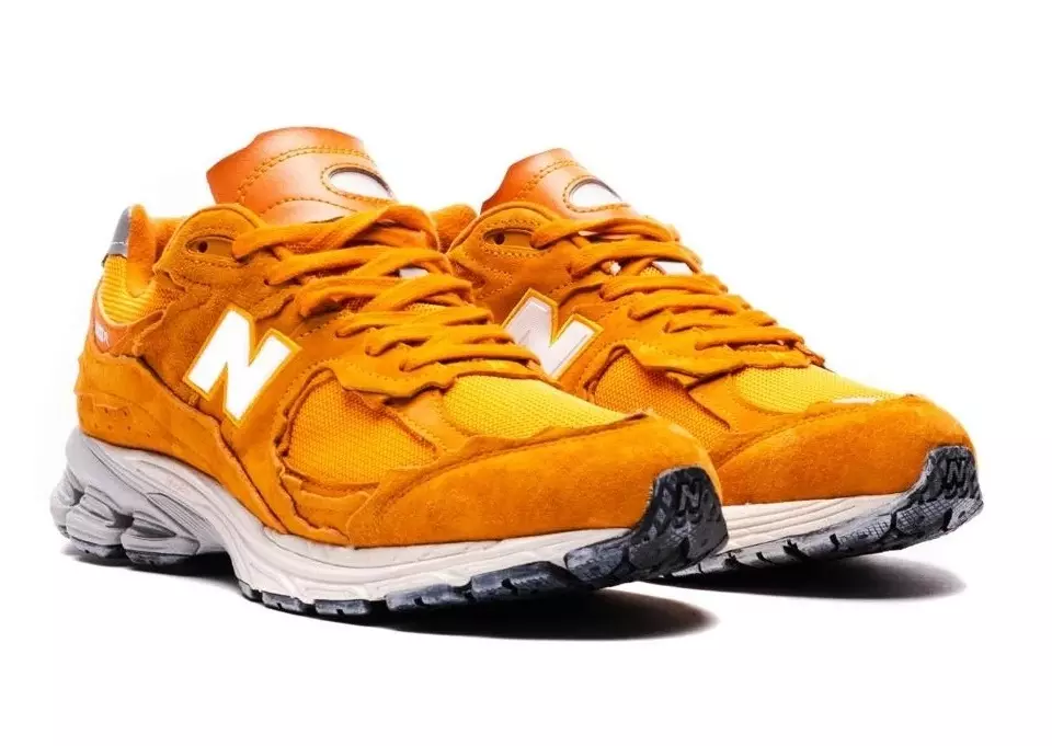 New Balance 2002R Raffinert Future Protection Pig Suede Orange Utgivelsesdato