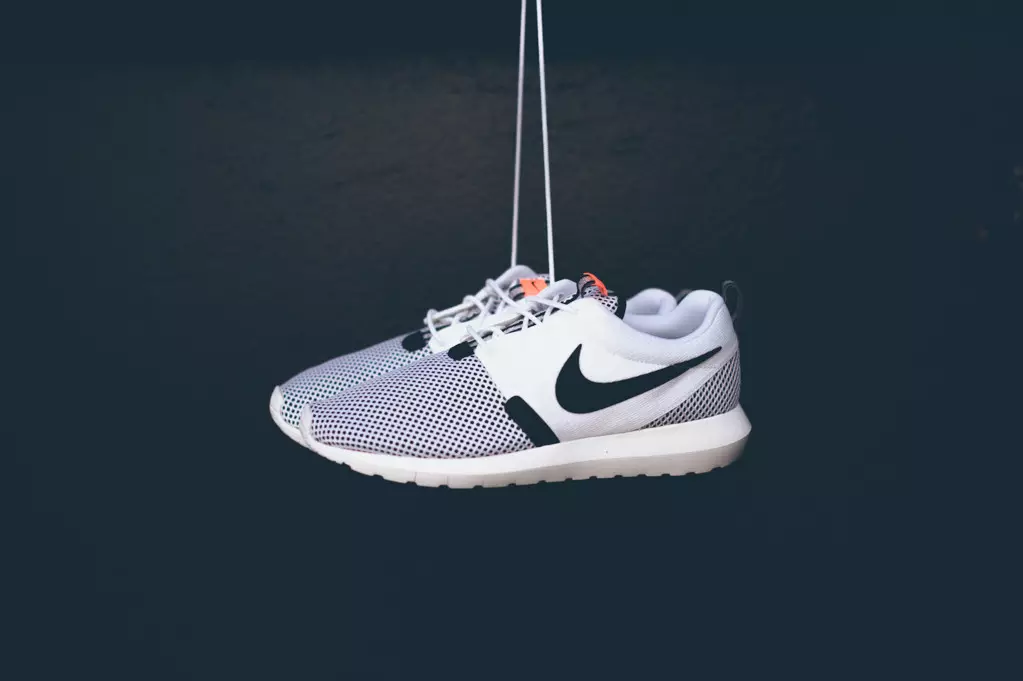 Nike Roshe Run NM BR Whit Black Hot Lava