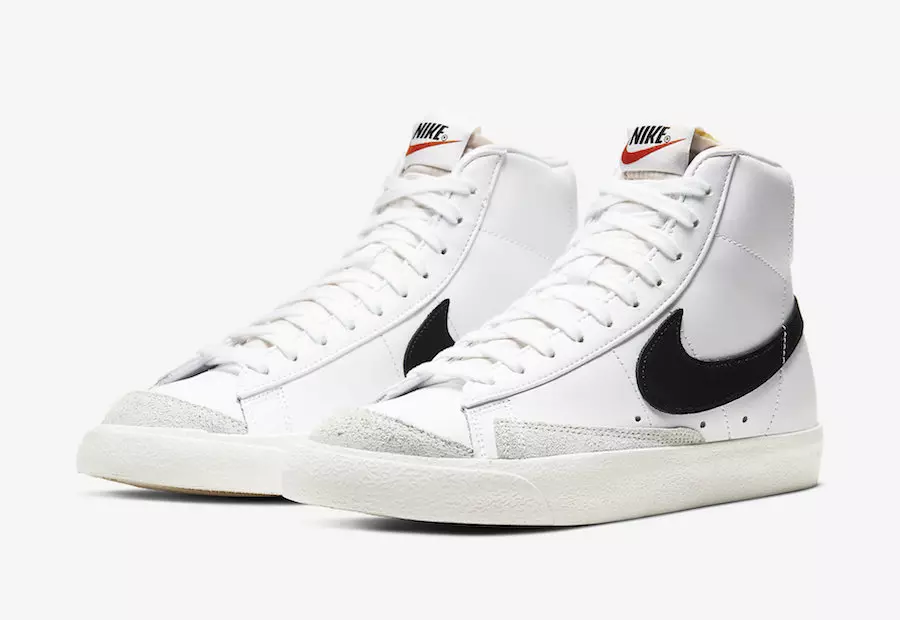 Klassik oq va qora rangdagi Nike Blazer Mid '77