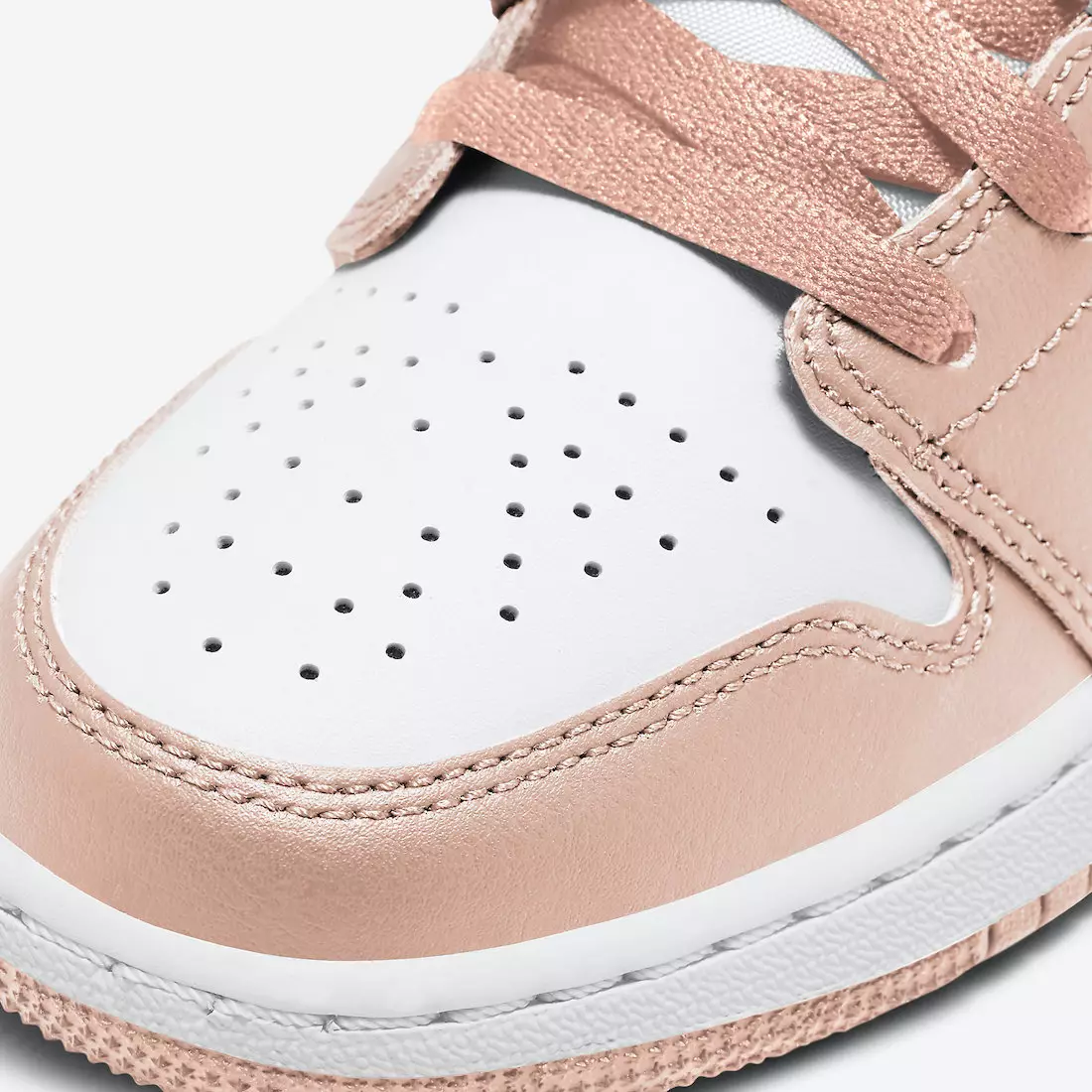 تاریخ انتشار Air Jordan 1 Low GS Light Arctic Pink 553560-800