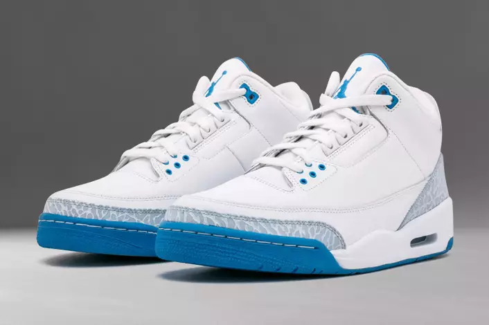 Баҳси кроссовка: Air Jordan 3 WMNS 55919_1