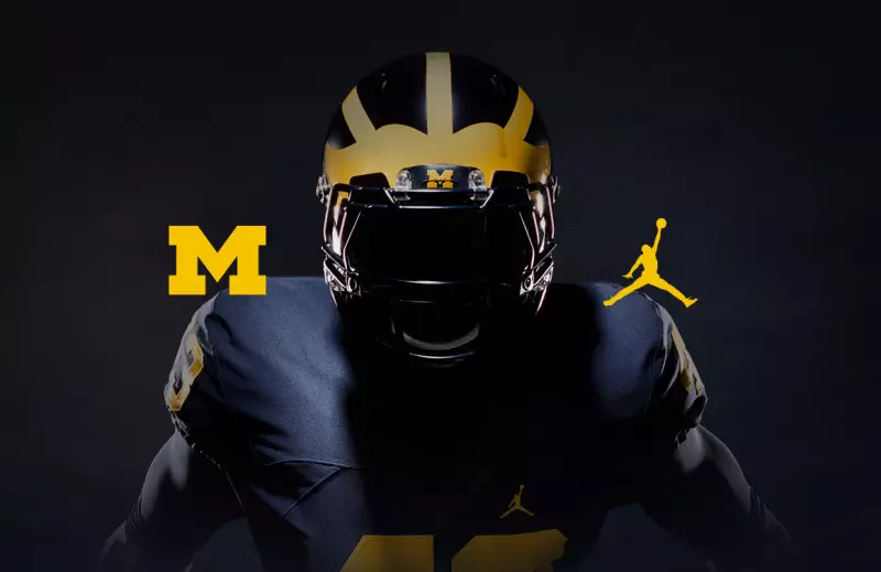 Uniformes de futbol Air Jordan de Michigan