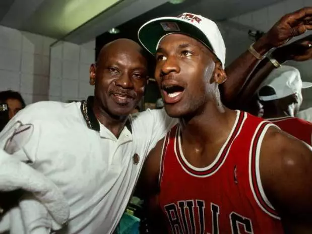 Michael Jordan questiona o invicto