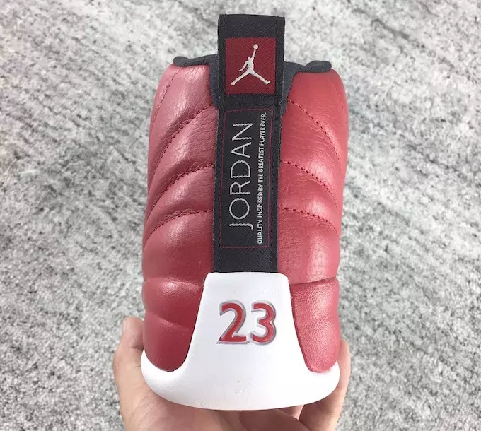 Edzőterem Red White Air Jordan 12, 2016