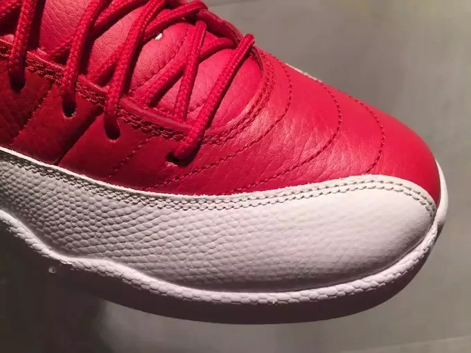 Kırmızı Beyaz Air Jordan 12