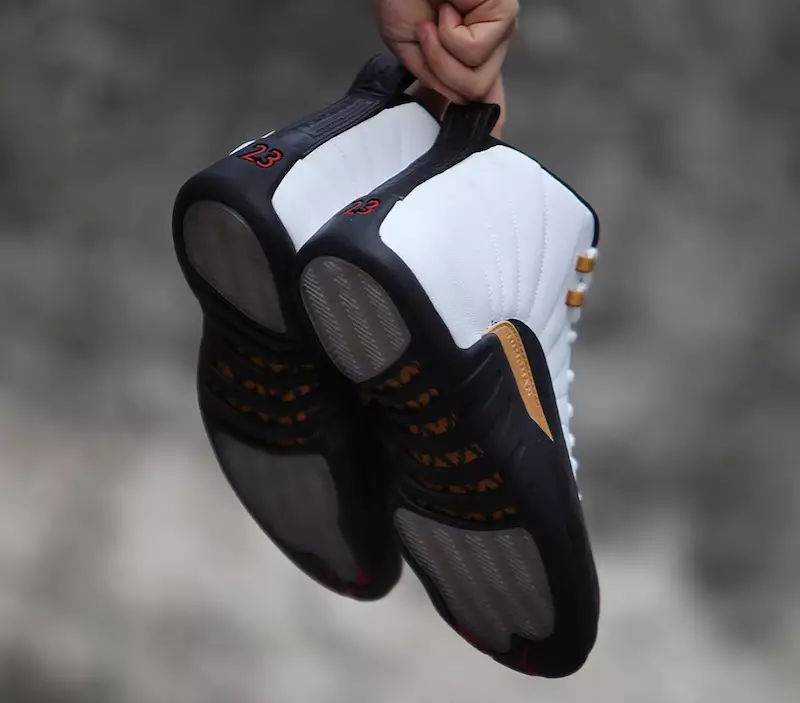 Air Jordan 12 Taxi balíček čínského nového roku