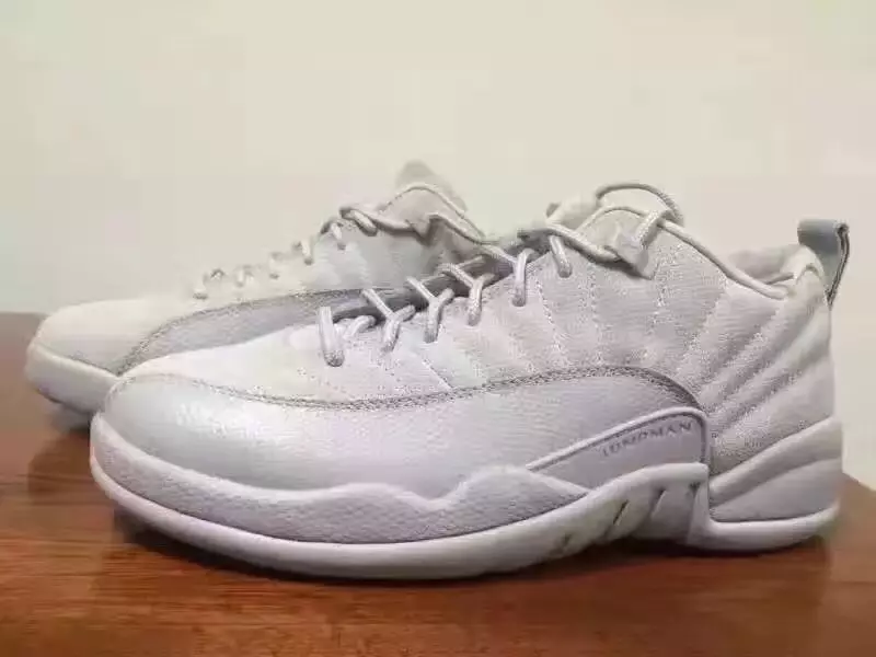 Air Jordan 12 Low 2017 Harmaa laivastonsininen keltainen