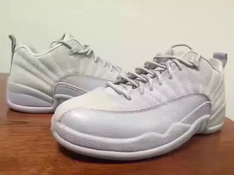 Air Jordan 12 Düşük 2017 Gri Lacivert Sarı