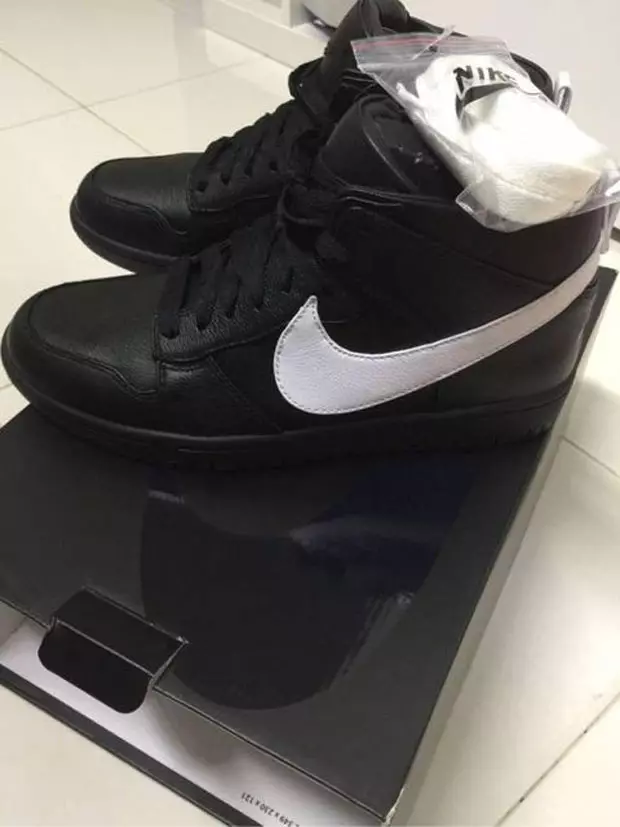 Riccardo Tisci Nike Dunk Lux Chukka Paketi