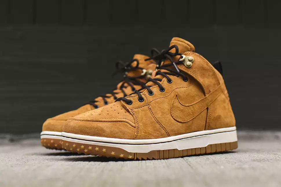 Nike Dunk Comfort Sneaker Boot Wheat