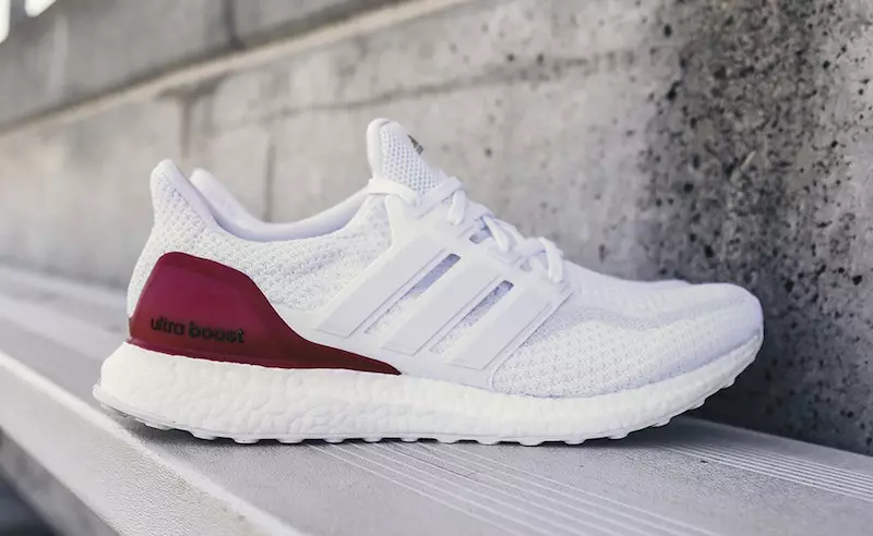 Kolorystyka piłkarska adidas Ultra Boost NCAA