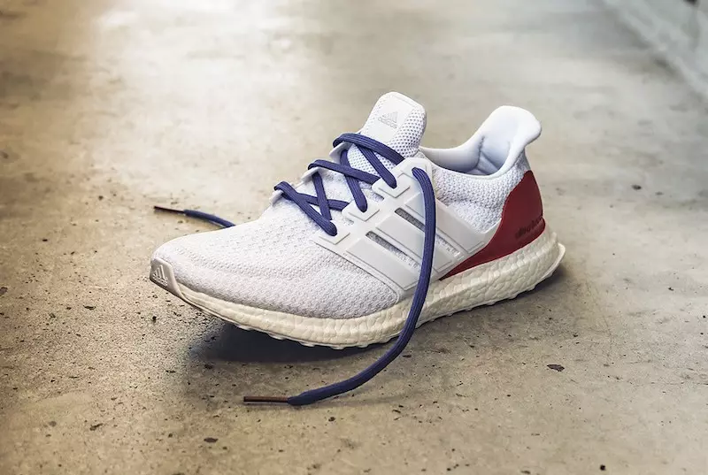 adidas Ultra Boost NCAA Futbol Rəngləri