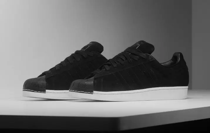 Adidas Superstar Suede Core Black