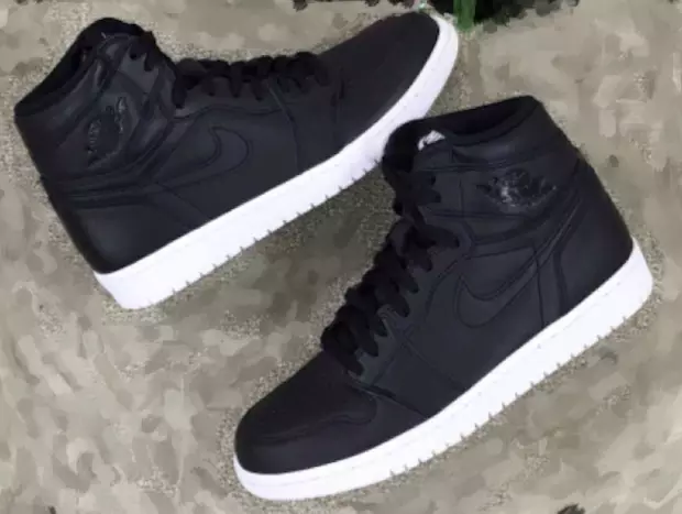 Air Jordan 1 OG Hitam Putih 2015