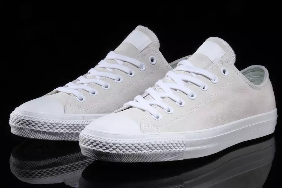 Кремовые замшевые Converse Chuck Taylor Pro Ox