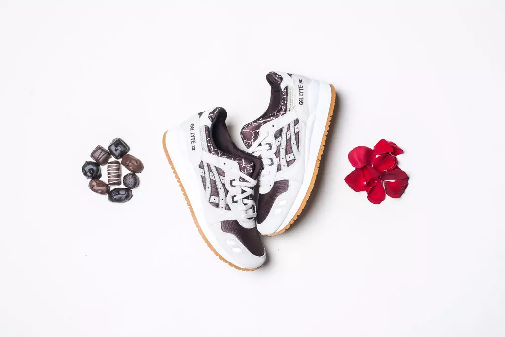 asics-gel-lyte-iii-valentines-day-pack-3