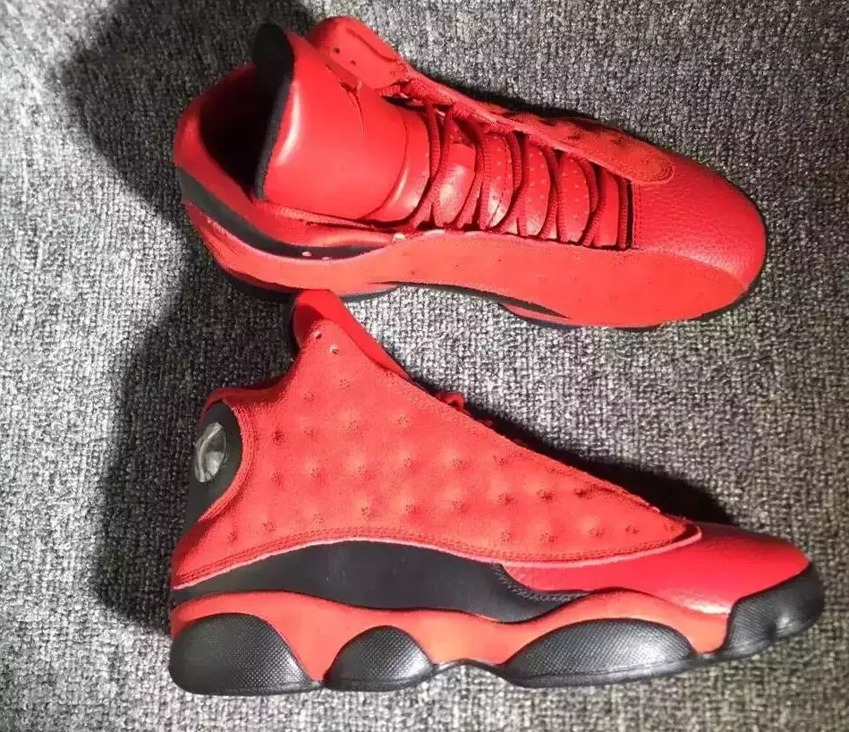 Air Jordan 13 Хятадын ганцаарчилсан өдөр