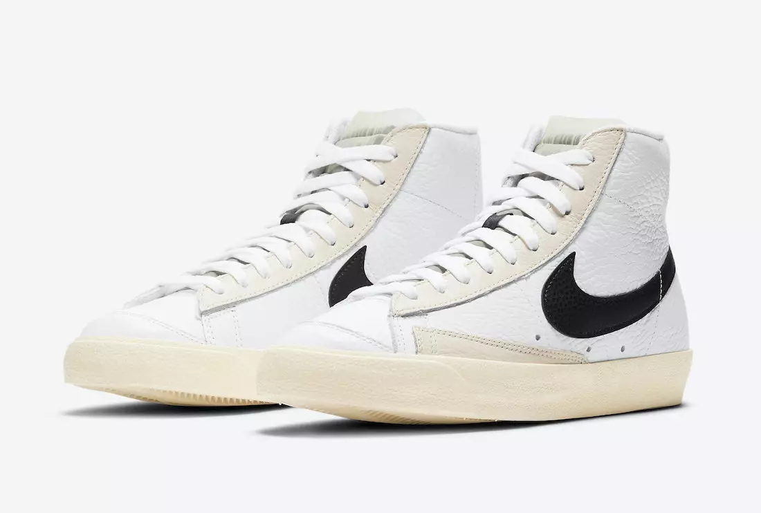 Nike Blazer შუა "შტრიხკოდი" გზაში