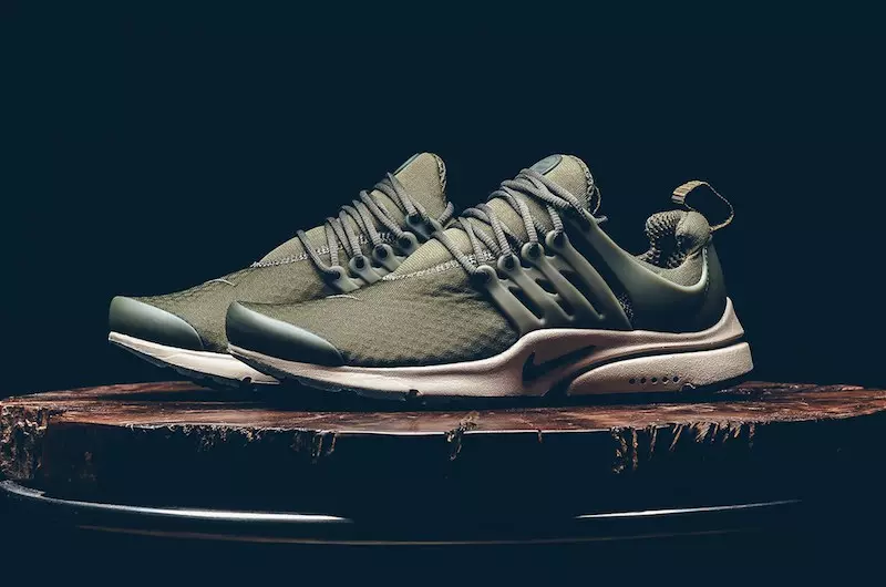 Nike Air Presto Essential Cargo Kaki