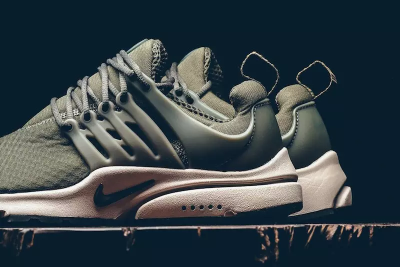 Nike Air Presto Essential Cargo Khaki