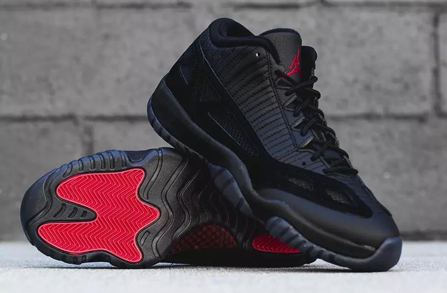 Jordan Brand rend hommage aux arbitres avec cette Air Jordan 11 IE Low Release