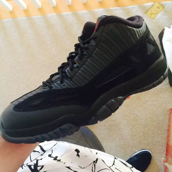 Air Jordan 11 IE Lage Scheidsrechter 2015