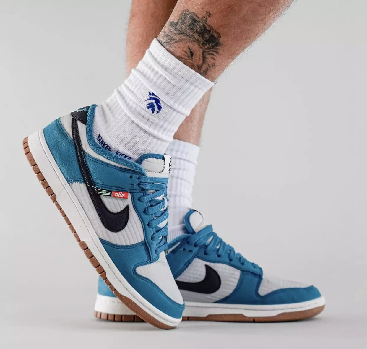 Nike Dunk Low Toasty Rift Blue DD3358-400 Megjelenés dátuma lábon